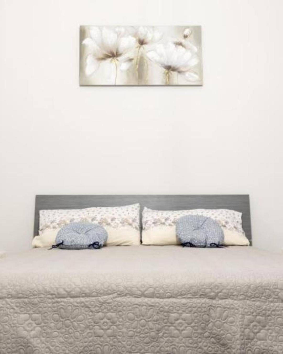 Decumani Apartments - Nel Cuore Di Napoli Экстерьер фото